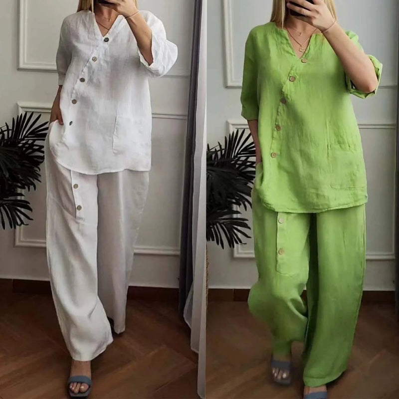 đ„NĆi alkalmi laza 2 rĂ©szes szett elegĂĄns gombos dĂszĂtĂ©ssel 3.27