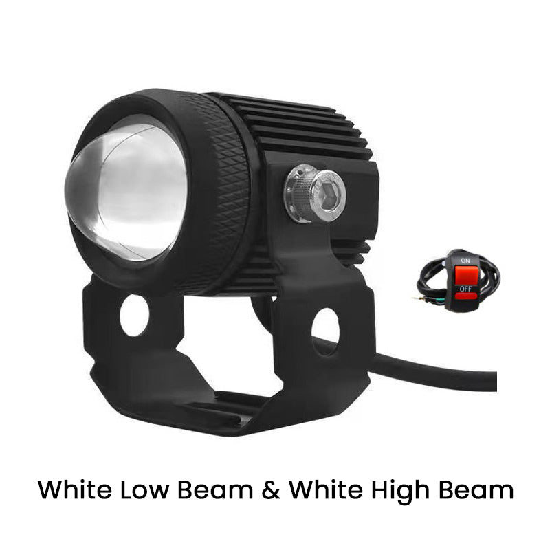 đ”MOTORKERĂKPĂR LED ERĆS FĂNYSZĂRĂ