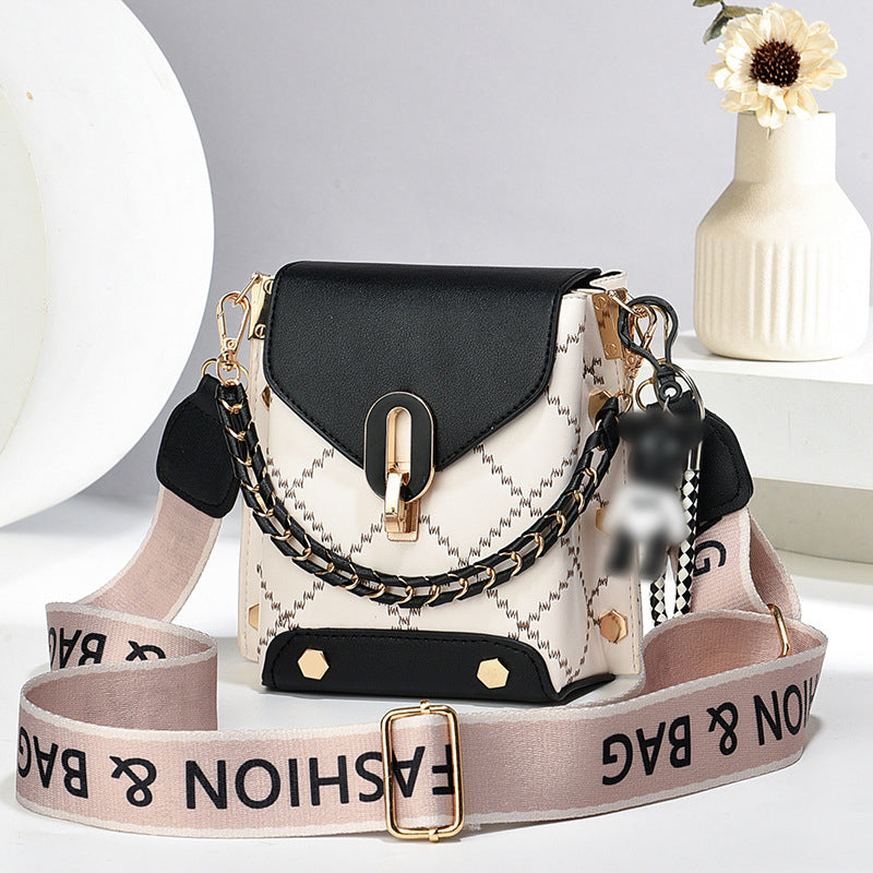 đKönnyƱ crossbody tĂĄska puha bĆrbĆl