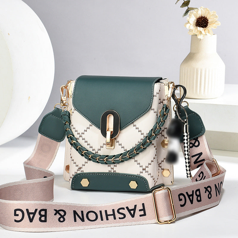đKönnyƱ crossbody tĂĄska puha bĆrbĆl