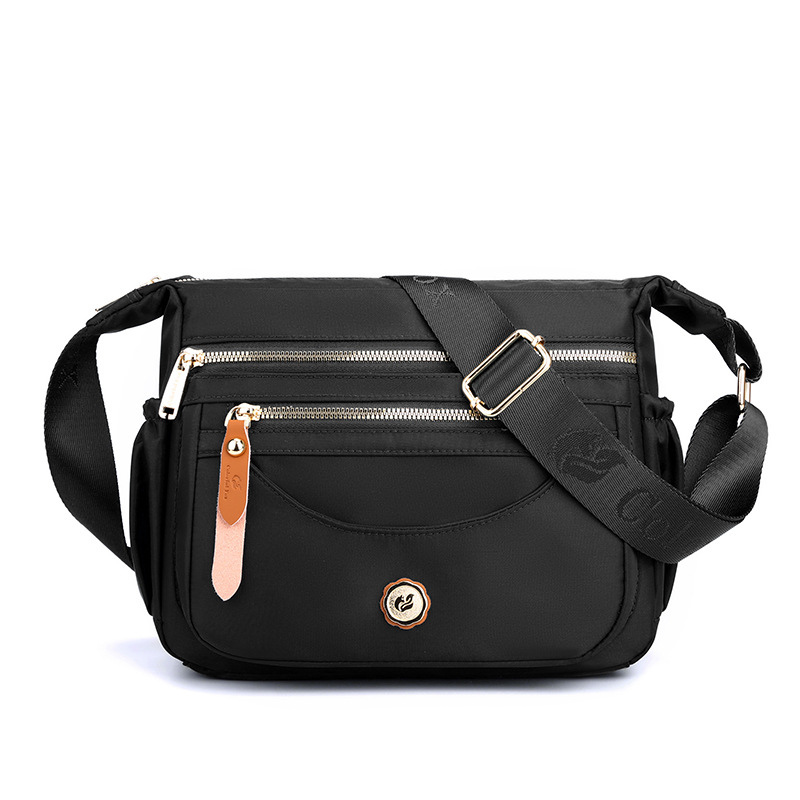 Nagy kapacitású női crossbody táska