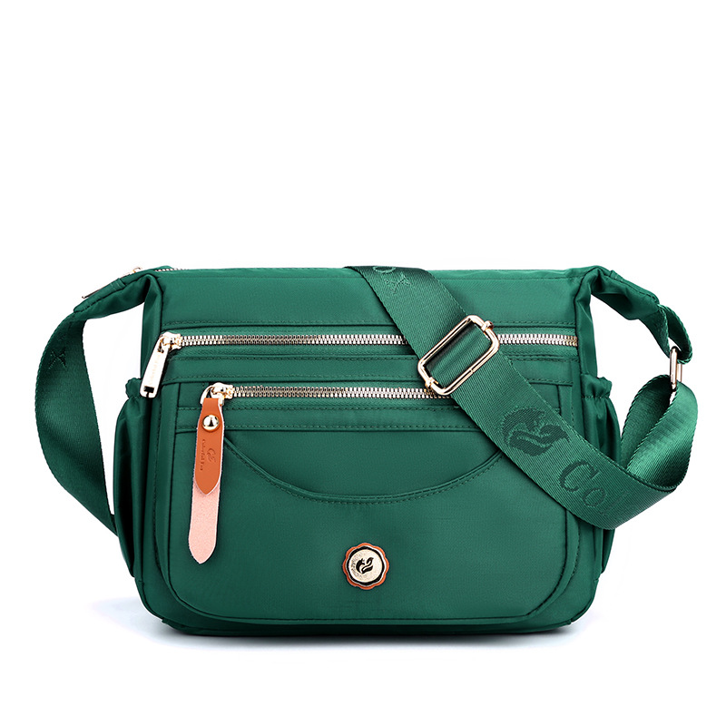 Nagy kapacitású női crossbody táska