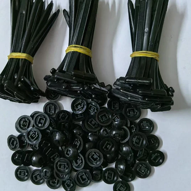 🔥Nylon univerzális kábelkötegelő klipsz