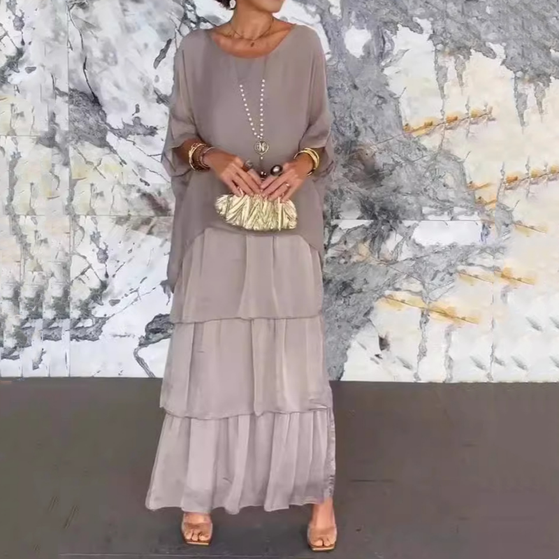 Elegáns emeletes fodros sifon Maxi ruha