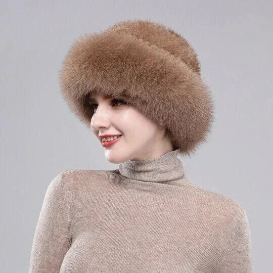đđ§âđNĆi tĂ©li szĆrös sapka
