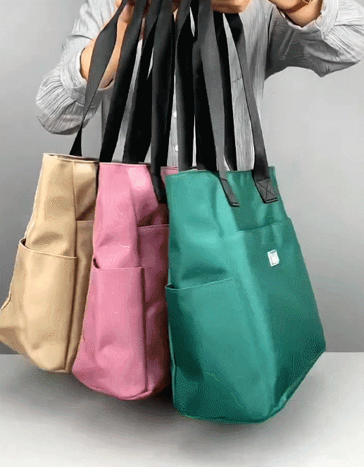 2025 Nagy kapacitású, vízálló, több zsebbel ellátott nylon válltáska