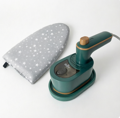 👕 Kézi hordozható elektromos vasaló | Mini gőzölős utazóvasaló – Gyors felmelegedés, nem tapadó talp, kompakt kialakítás 🧳✨