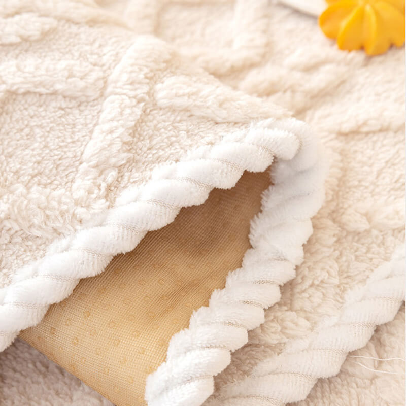 🛋️Szép ajándék – Csúszásgátló flüss kanapéhuzat🧵