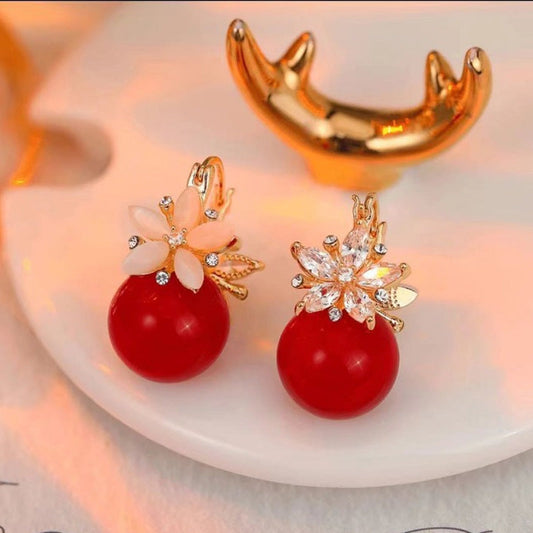 🌼Finom fülbevalók virágokkal és gyöngyökkel🍒