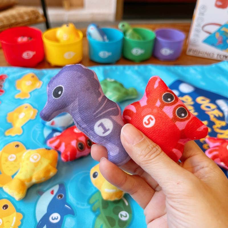 🐟Gyerek horgász játék szett, egymásra rakható poharakkal