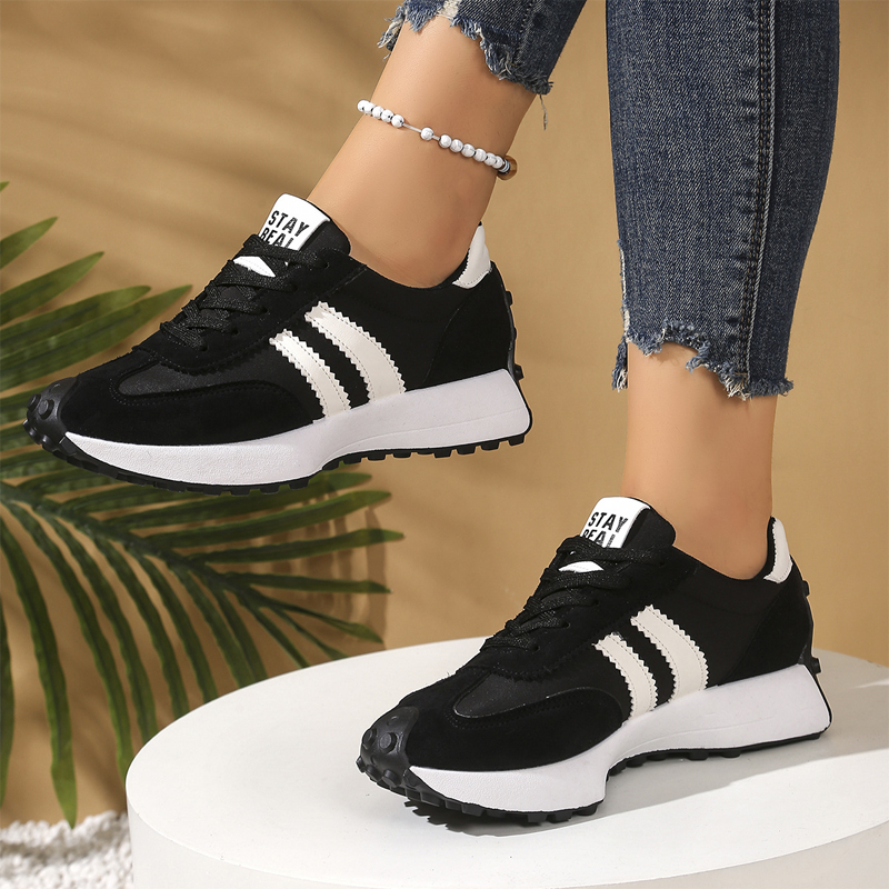 👟 Női tornacipő – Vastag talp, csúszásmentes, kényelmes viselet | Stílusos, magasító, mindennapi használatra 🛡️✨😎