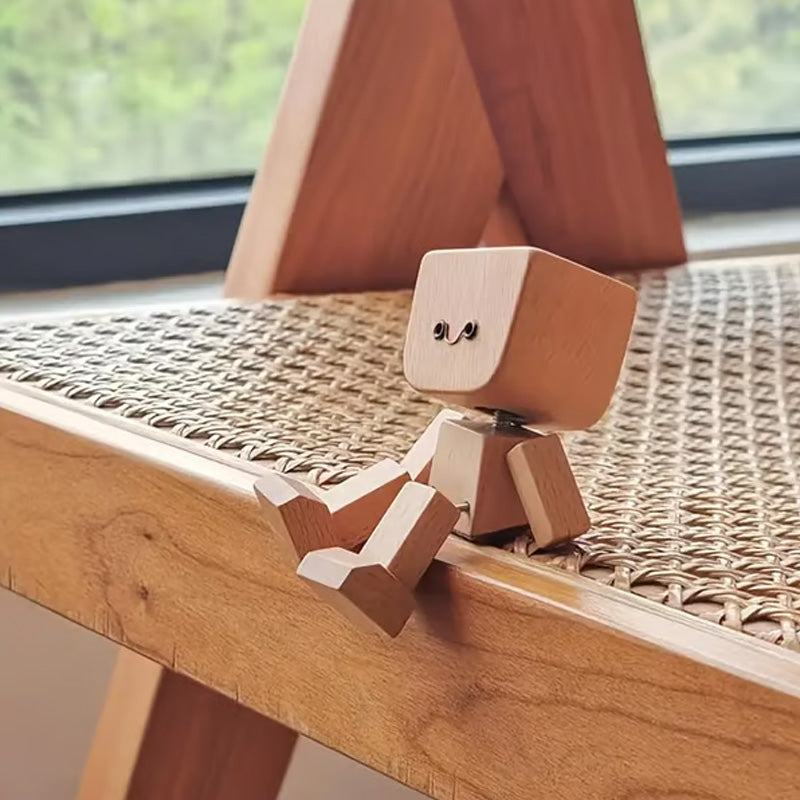 🎁Bájos kis fa figura, amely 12 különböző arckifejezéssel mozog