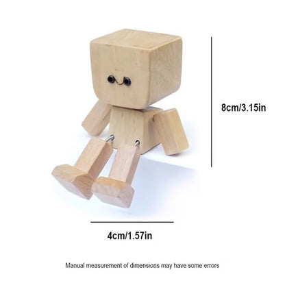 🎁Bájos kis fa figura, amely 12 különböző arckifejezéssel mozog