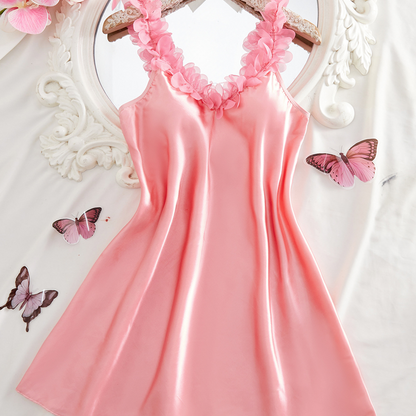 Női szatén virágos pántos mini ruha