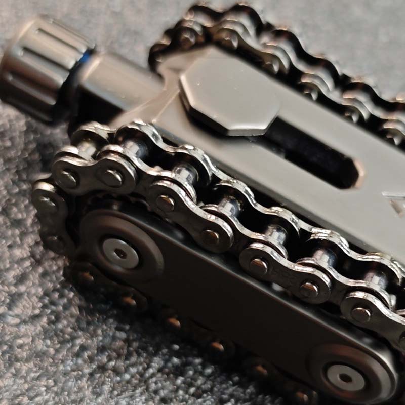Harckocsi formájú fidget spinner felnőtteknek