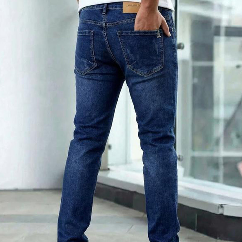 Férfi modern, karcsúsított szabású, rugalmas farmer
