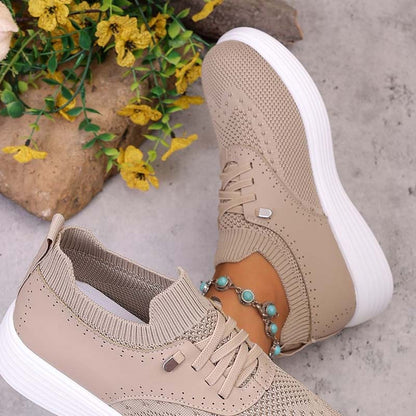 👟☁️ Sétáljon felhőpuhaságú kényelemben – Női légáteresztő hálós slip-on sétacipő