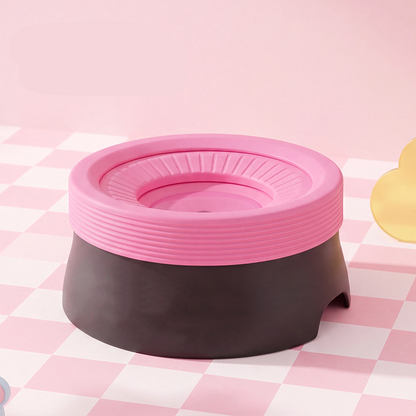 🐾💧 Praktikus úszó itatótál –✨ Nem ömlő kialakítás, amely megakadályozza a víz fröcskölését és tisztán tartja a vizet 🏠
